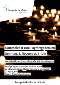 brennende Teelichter im Hintergrund. Plakat zum Gottesdienst zum Pogromgedenken